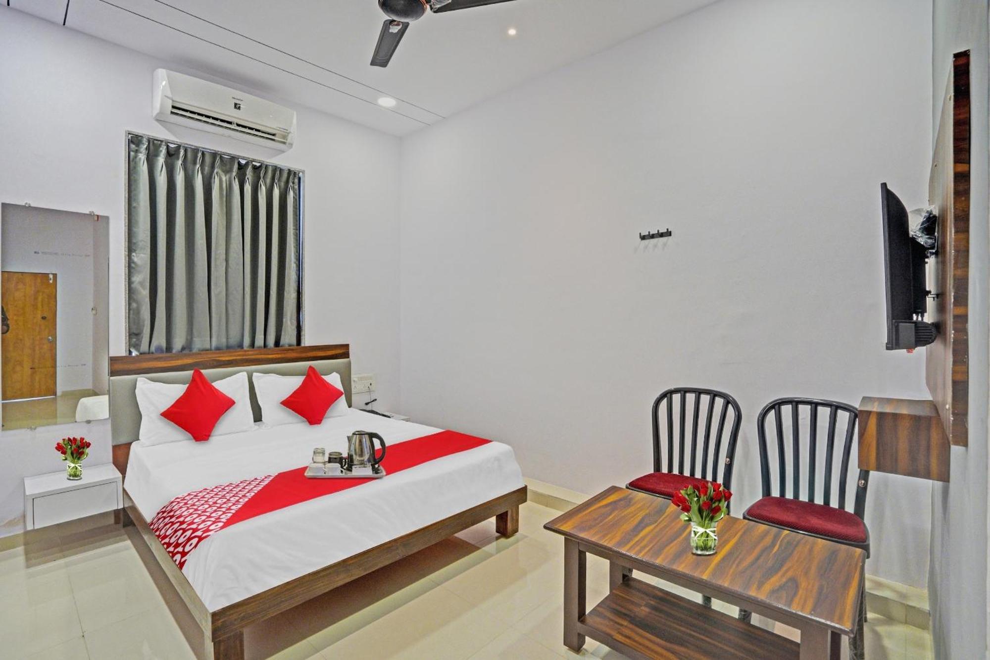 Hotel O Sky View Surat Ngoại thất bức ảnh